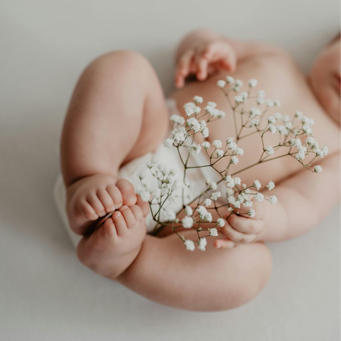 Spring Adventures with Your Newborn: 6 Tips for a Fuss-Free Outing